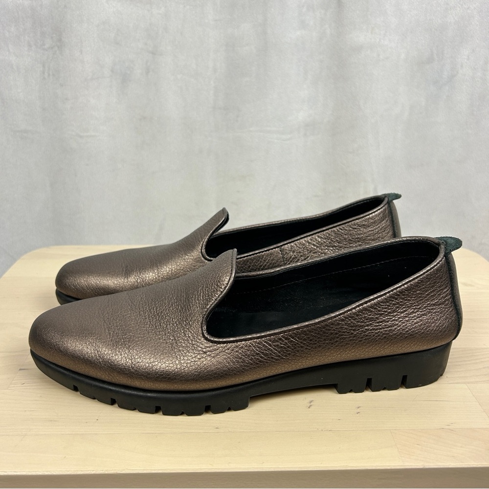 THE FLEXX Metallic Bronze Leather Slip-On Flats
